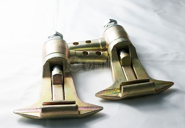 固定抱索器有哪些常見(jiàn)結(jié)構(gòu)類(lèi)型及其工作原理？